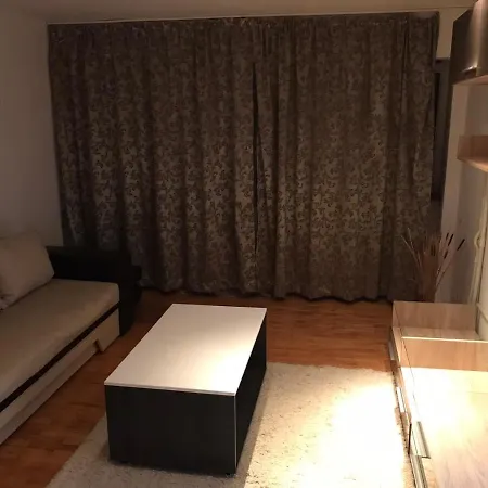 Apartament Mihaela Apartment